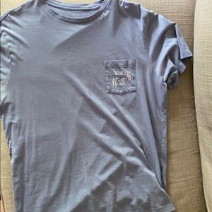 Vineyard vines T-shirt